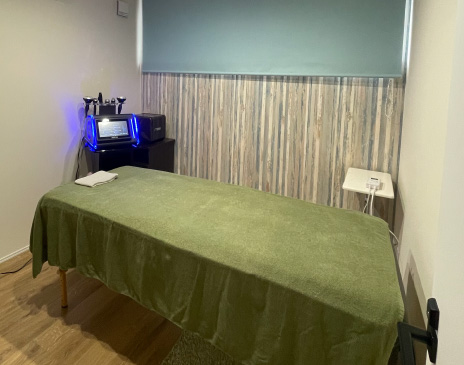 Beauty salon COLOR'S NAIL