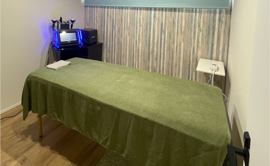 Beauty salon COLOR'S NAIL